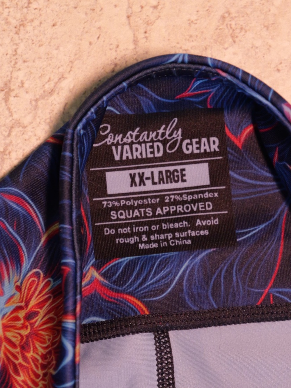 Constantly Varied Gear Luminous Lotus Capri Leggings XXL - Picture 3 of 4